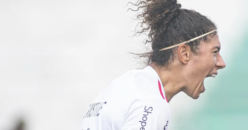 Cris de Osasco faz o primeiro dela no Brasileirão.