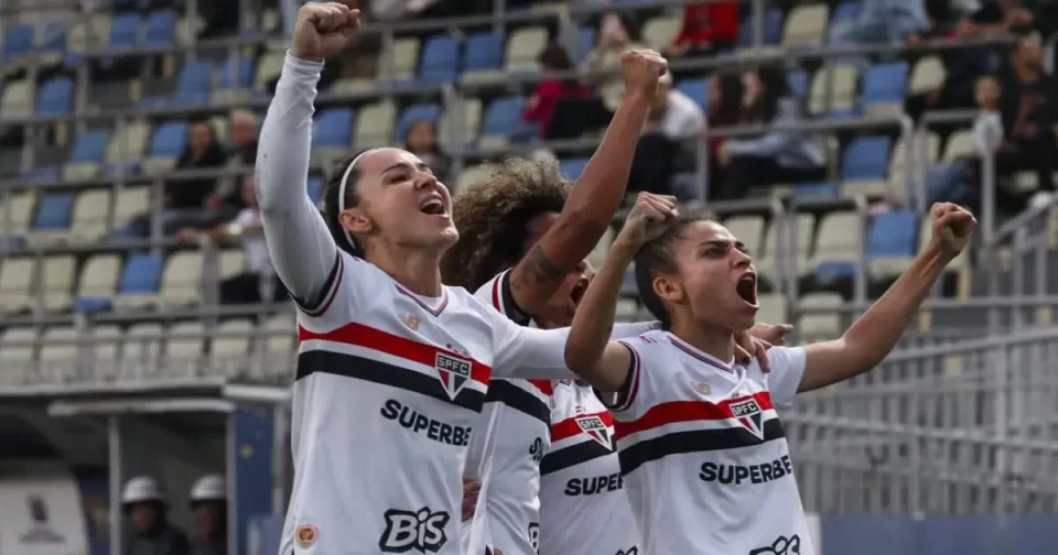 sao paulo goleia bragantino no parnaibao 1
