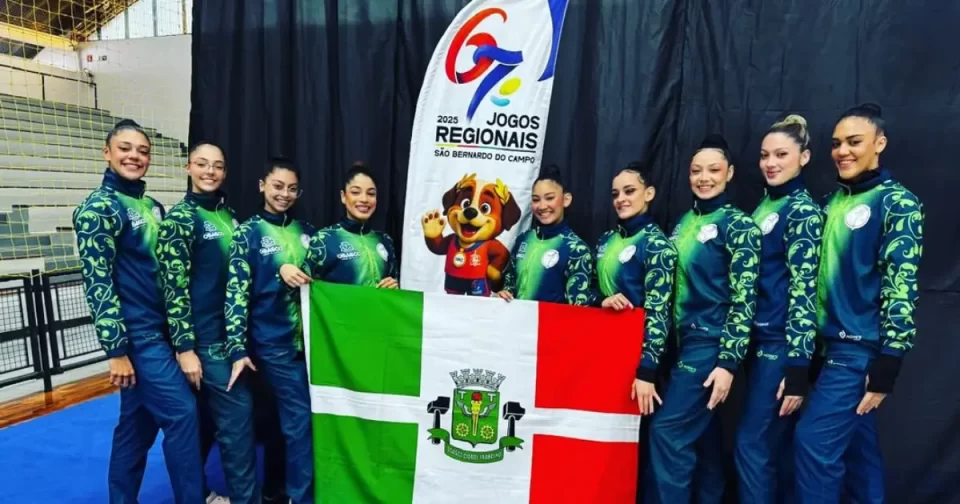 Ginástica rítmica de Osasco, medalha de prata nos Jogos Regionais em São Benardo.