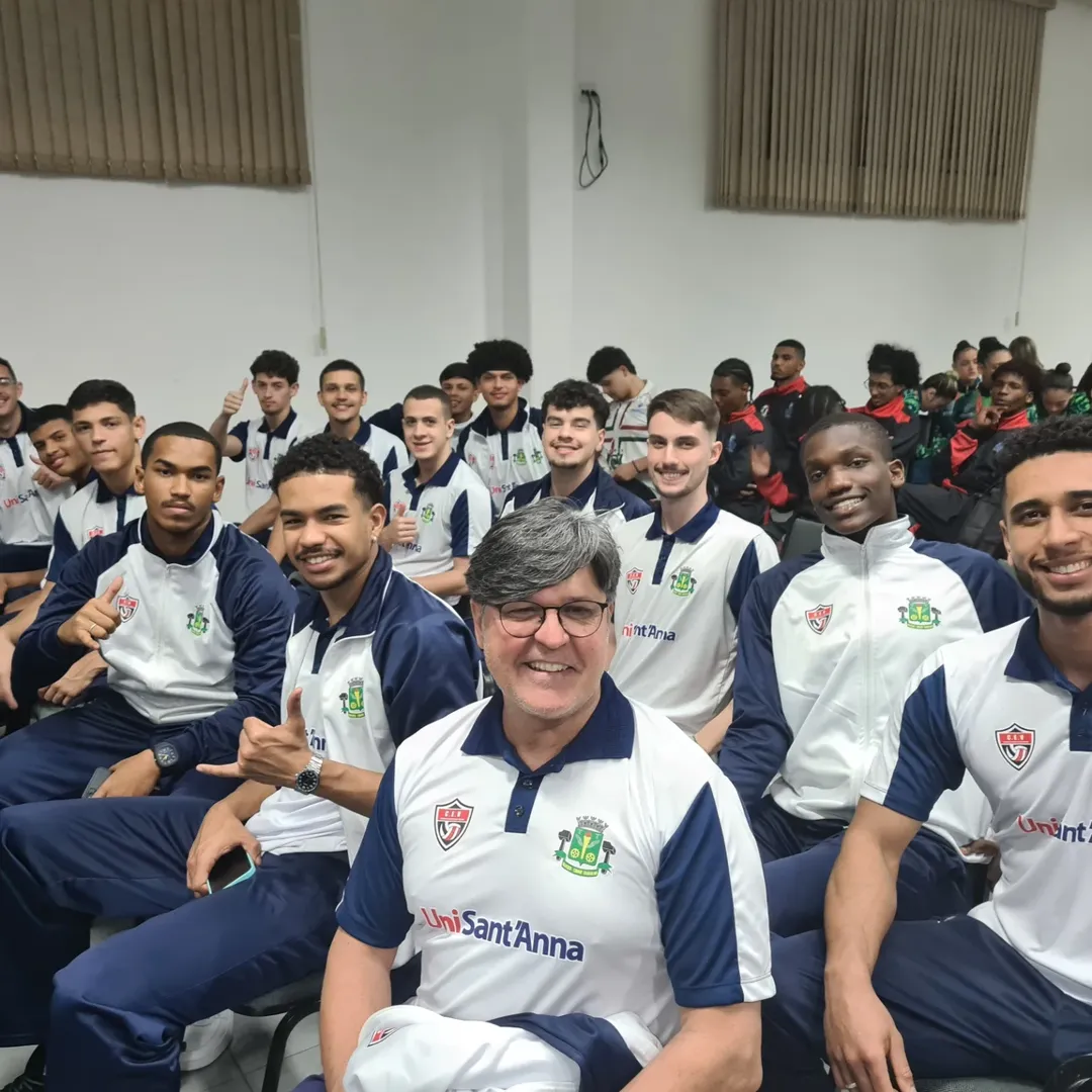Delegação de Osasco nos Jogos Regionais é homenageada.
