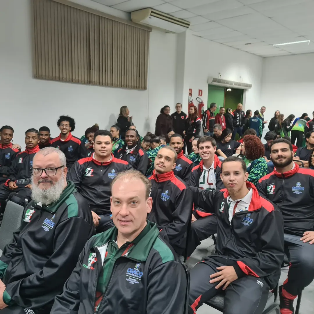 Delegação de Osasco nos Jogos Regionais é homenageada.