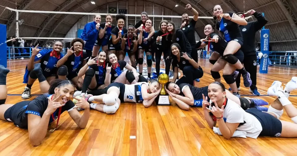 Esporte Clube Pinheiros conquista a Copa São Paulo de Vôlei Feminino.