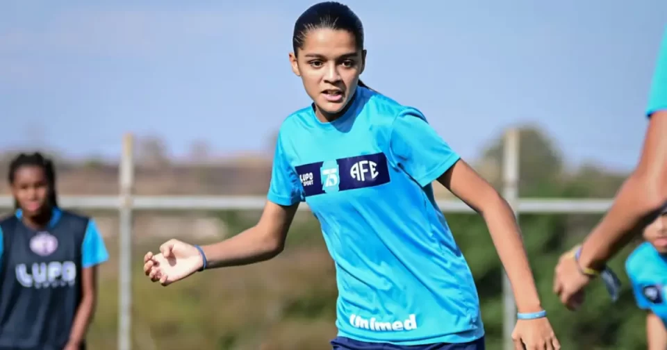A Ferroviária é a atual campeã do Paulista Feminino Sub 17 e estreia competição 2025 em Osasco contra o Audax.