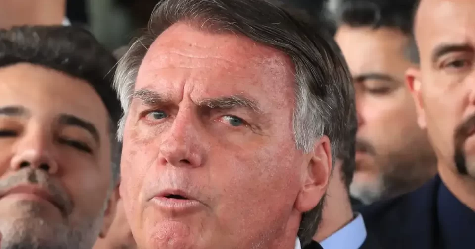 STF marca início de julgamento do ex-presidente Jair Bolsonaro.