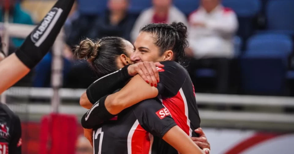 Bauru vence Osasco na última rodada da 1ª fase do Campeonato Paulista de Vôlei Feminino.