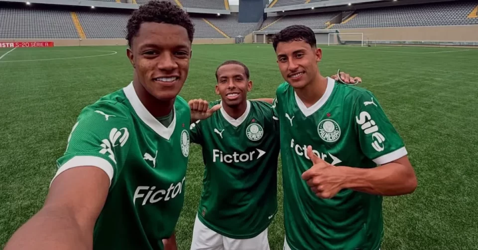 Palmeiras faz 3 a 1 no Botafogo e avança às semifinais do Campeonato Paulista Sub 20.