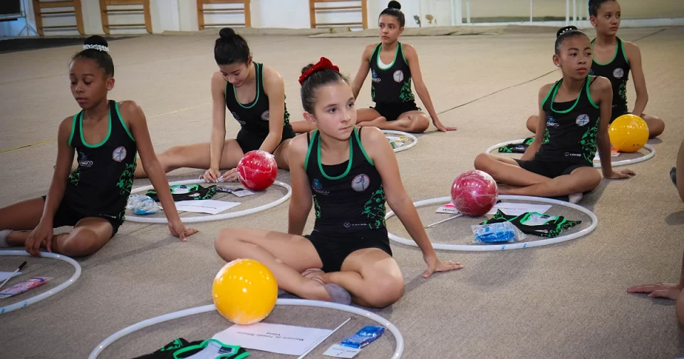 Instituto ABC do Esporte tem amparo municipal como facilitador às ginásticas artística e rítmica de Osasco.