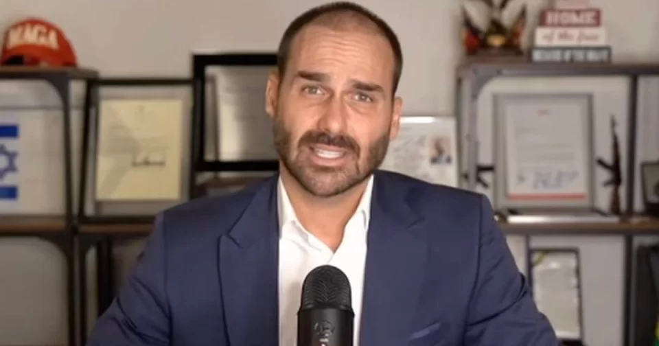 STF marca julgamento sobre denúncia contra Eduardo Bolsonaro - se acolher, abre ação penal e o deputado se torna réu.