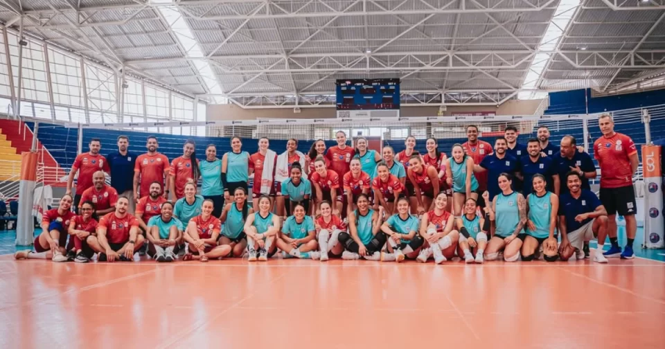 Peruano Alianza Lima faz apronto em Barueri - estreia Mundial de Clubes contra Osasco.