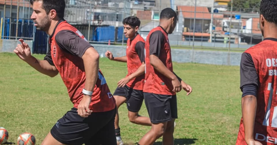 Oeste disputa o Paulista A2 em Osasco.