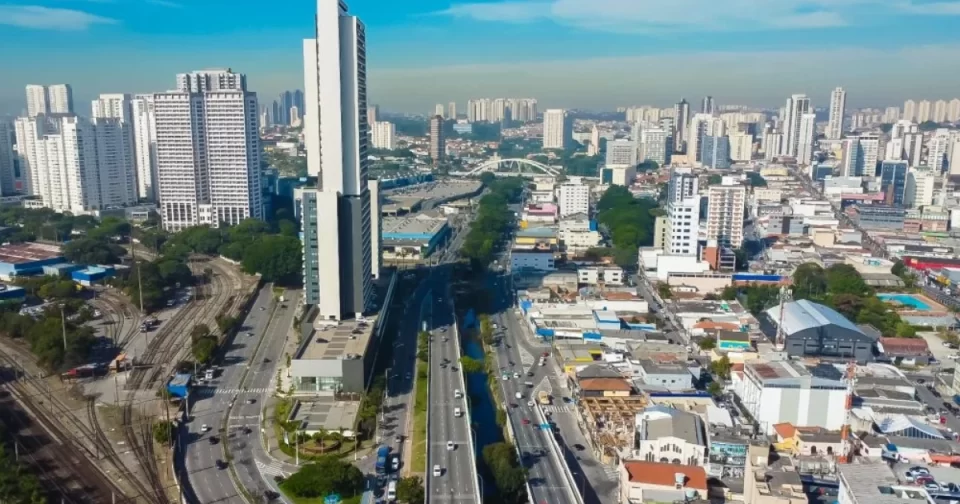 IBGE divulga ranking de PIB com Osasco e Barueri entre os 20 municípios mais ricos.