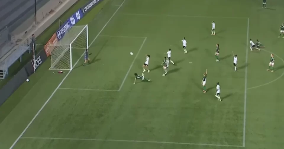 Palmeiras estreia no Brasileirão em modo goleada, 4 a 0 no América Mineiro em Barueri.