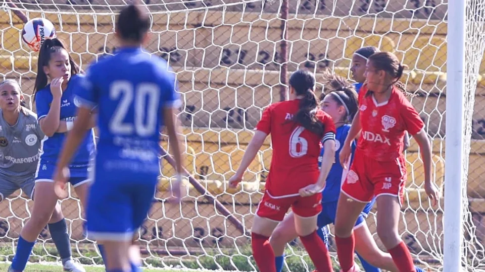 Audax estreia no Paulista Feminino Sub 15 tomando virada no Rochdalão.