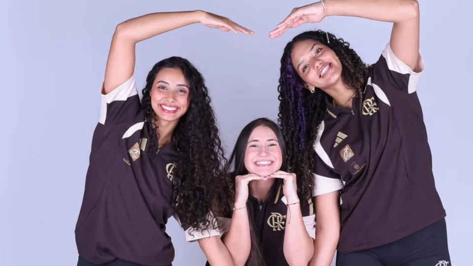 Brasileiro Interclubes de Vôlei Feminino Sub 21 abre com Flamengo batendo o Flu por 3 a 0.