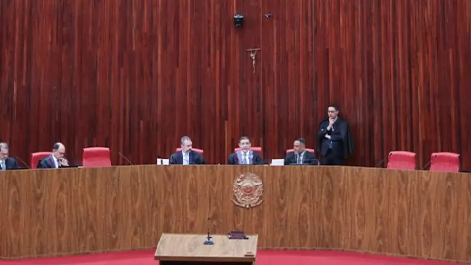TSE repete teto de campanha eleitoral 2026 à de 2022.