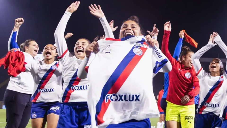 Em Barueri, Bahia elimina Palmeiras nos pênaltis e avança às semifinais do Brasileirão Feminino.